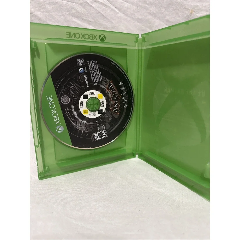 Xbox One game lot of 3 games Call Of Duty WWII Modern Warfare Batman Fast Ship